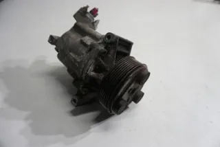 92600CJ70B Компрессор кондиционера Nissan Note E11 Арт e9393017, вид 1