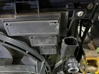 7332892 Передняя панель крепления облицовки (телевизор) BMW 5 F10/F11/GT F07 Арт e9405412, вид 10
