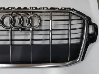 4M0853651A 4M0853651AJ 4M0853651AG Решетка радиатора Audi Q7 4M restailing Арт e9418151, вид 3