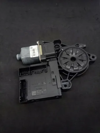 3C0959792C Моторчик стеклоподъемника Volkswagen Passat B7 Арт e9419585, вид 2