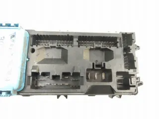 30807050 Блок предохранителей Volvo V40 1 Арт e9435160, вид 4