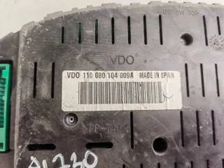 110080104009A Щиток приборов (приборная панель) Seat Ibiza 3 Арт e9452253, вид 4