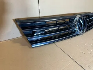  7P6853653C 7P6853651J Решетка радиатора Volkswagen Touareg 2 Арт e9466909, вид 3
