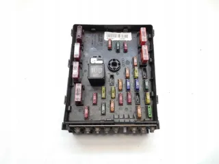 3C0937125 Блок предохранителей Volkswagen Passat B6 Арт e9485678, вид 2