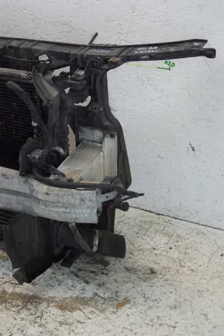  Передняя панель крепления облицовки (телевизор) Audi A4 B8 Арт e9500690, вид 4