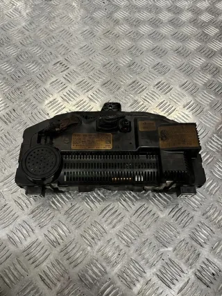 8S0920790B Щиток приборов (приборная панель) Audi TT 3 Арт e9501920, вид 4