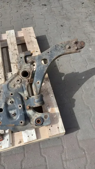  Балка подвески передняя (подрамник) Ford C-max 1 Арт e9508583, вид 4