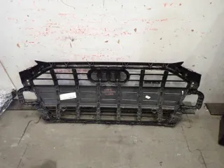 8W0853651DP Решетка радиатора Audi A4 B9 Арт e9516611, вид 2