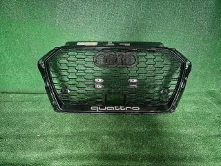 8V5853651R Решетка радиатора Audi RS3 8V Арт e9516820, вид 1