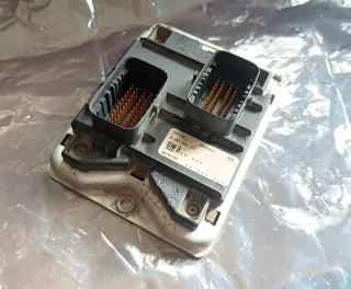 0261206171 09131795 Блок управления двигателем Opel Astra G Арт e9521773, вид 1