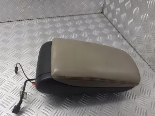  Подлокотник Audi A6 Allroad C6 Арт e9527210