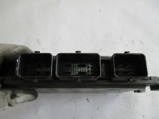 8V21-12A650-TG S180047003 8V2112A650TG Блок управления двигателем Ford Fiesta 5 Арт e9530624, вид 2