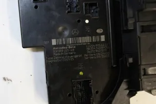 2049006401 Блок предохранителей Mercedes C W204 Арт e9537287, вид 3