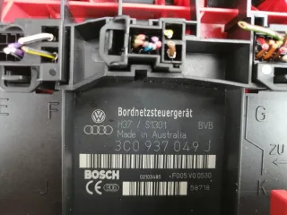 3C0937049J Блок предохранителей Volkswagen Passat B6 Арт e9538264, вид 3