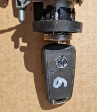 12657461 13504286 1338362 13496392 Блок управления двигателем Opel Corsa E Арт e9546135, вид 6