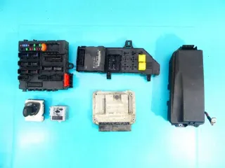 0281012247 55558457 Блок управления двигателем Saab 9-3 2 Арт e9546303, вид 1