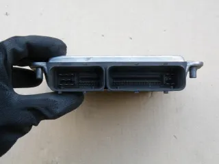 8E0907401P 0281011136 Блок управления двигателем Audi A6 C5 (S6,RS6) Арт e9558177, вид 3