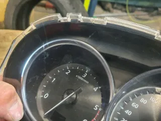 CNKS01A Щиток приборов (приборная панель) Mazda 5 1 Арт e9563164, вид 4