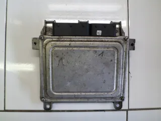 A2661536279 A0014460240 Блок управления двигателем Mercedes A W169 Арт e9563618, вид 2