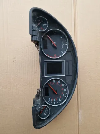 8E0920950J Щиток приборов (приборная панель) Audi A4 B6 Арт e9566177, вид 1