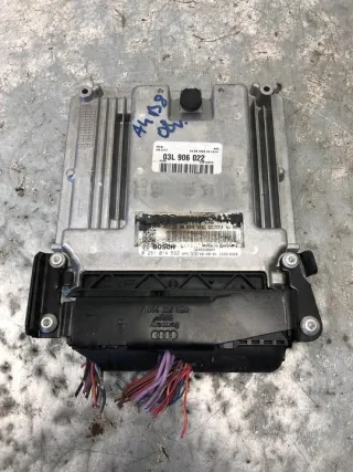 03L906022 Блок управления двигателем Audi A4 B8 Арт e9582378, вид 2