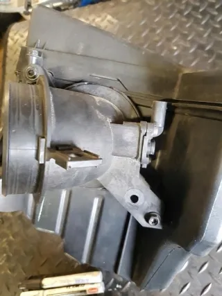 CV61-9600-DC Корпус воздушного фильтра Ford Kuga 2 Арт e9591732, вид 4