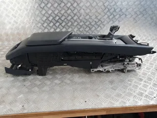 2018-2024 PWE6135 Подлокотник Volvo V60 1 Арт e9599513, вид 5