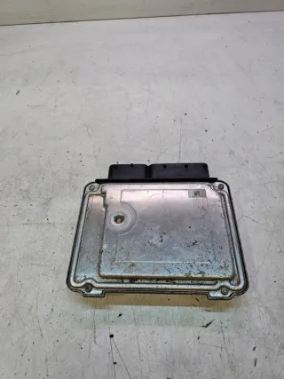 03L906018CM Блок управления двигателем Audi A1 Арт e9604391, вид 2