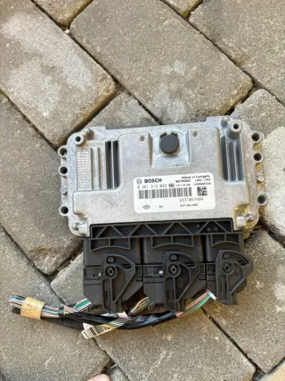 237105748R 0261S12022 237106148R Блок управления двигателем Renault Twingo 3 Арт e9605578, вид 1