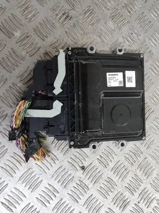 2018-2024 32242005 Блок управления двигателем Volvo S60 3 Арт e9605873, вид 1