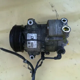 13450514 Компрессор кондиционера Opel Zafira C Арт e9617919, вид 1