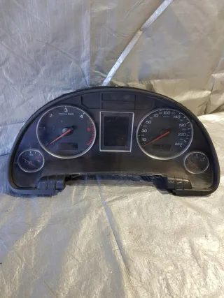 8E0920900K Щиток приборов (приборная панель) Audi A4 B6 Арт e9618403, вид 1