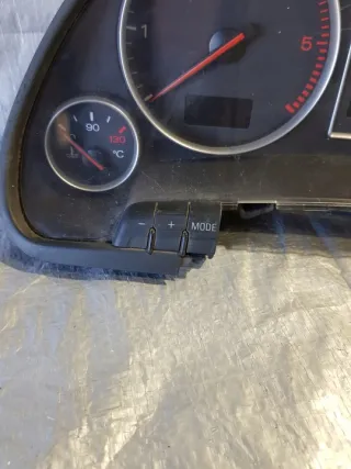 8E0920900K Щиток приборов (приборная панель) Audi A4 B6 Арт e9618403, вид 2