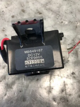 MB649187 Блок управления (другие) Mitsubishi Pajero 4 Арт e9618923, вид 3