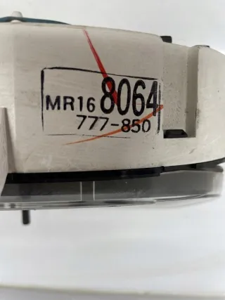 MR168064 777-850 Щиток приборов (приборная панель) Mitsubishi Colt 6 Арт e9618964, вид 7
