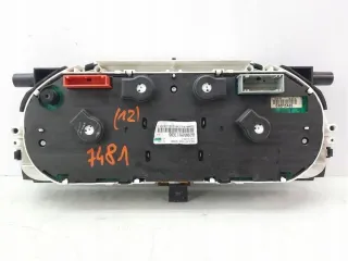 2005-2007 8200291330 Щиток приборов (приборная панель) Renault Laguna 2 Арт e9619289, вид 3