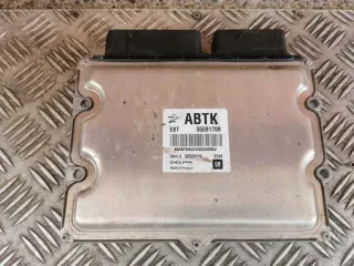 55591709 Блок управления двигателем Opel Mokka 1 Арт e9622277, вид 2