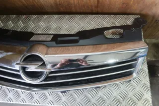 13225775 Решетка радиатора Opel Astra H Арт e9626165, вид 3