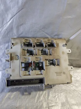 6925567 6976384 6969531 Блок предохранителей BMW 3 E90/E91/E92/E93 Арт e9633476, вид 8