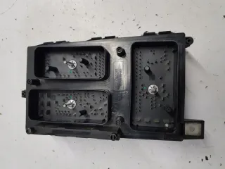 13191129 Блок предохранителей Opel Astra H Арт e9637535, вид 3