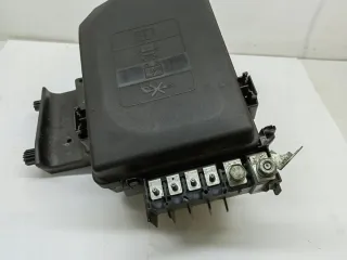 39040853 Блок предохранителей Opel Astra K Арт e9657732, вид 4