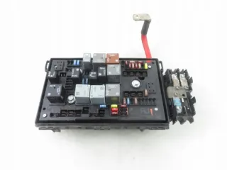 13318783RJ Блок предохранителей Opel Astra J Арт e9657820, вид 1