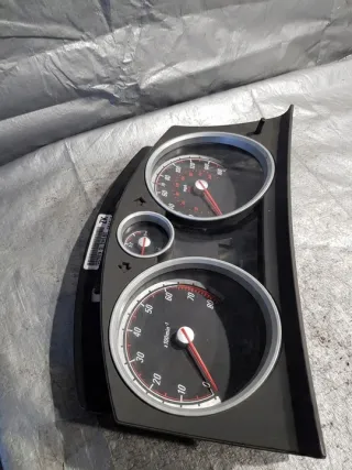 13225974 Щиток приборов (приборная панель) Opel Astra H Арт e9670648, вид 2