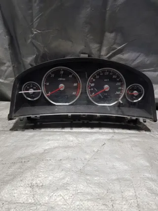 13186674CU Щиток приборов (приборная панель) Opel Vectra C  Арт e9670931, вид 1