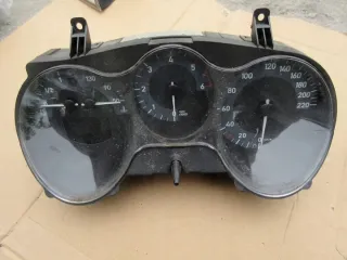 1P0920823G Щиток приборов (приборная панель) Seat Leon 2 Арт e9672118, вид 1