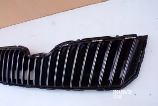 3T0853668B Решетка радиатора Skoda Superb 2 Арт e9685562, вид 2