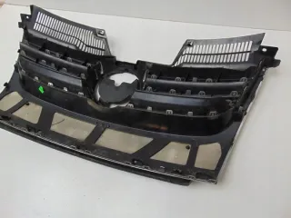 1K5853651 1K5853653C Решетка радиатора Volkswagen Golf 5 Арт e9686488, вид 14