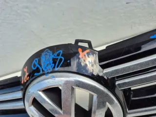5n0853653e Решетка радиатора Volkswagen Tiguan 1 Арт e9686942, вид 3
