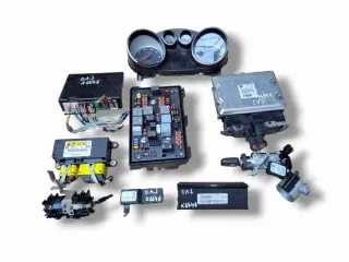 55591495 SKU95328 Блок управления двигателем Opel Astra J Арт e9689452, вид 1