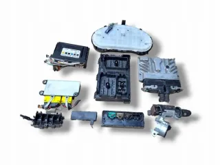 55591495 SKU95328 Блок управления двигателем Opel Astra J Арт e9689452, вид 2